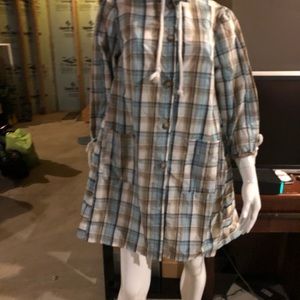 Rain coat made from Italian fabric, very light